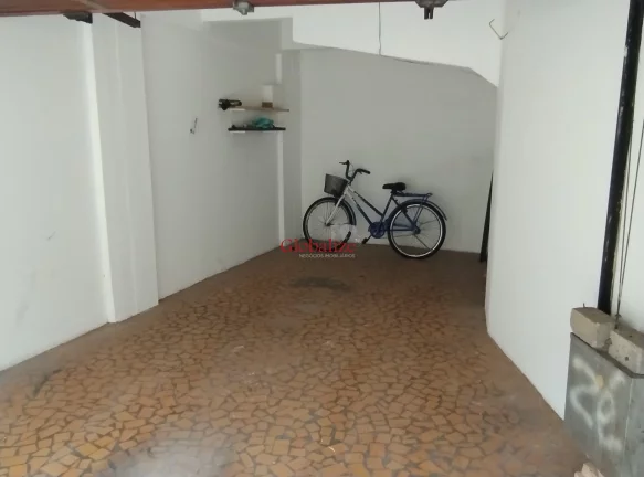 Imagem Apartamento 2 dormitórios com garagem fechada na Ponta da Praia em Santos por R$440.000,00