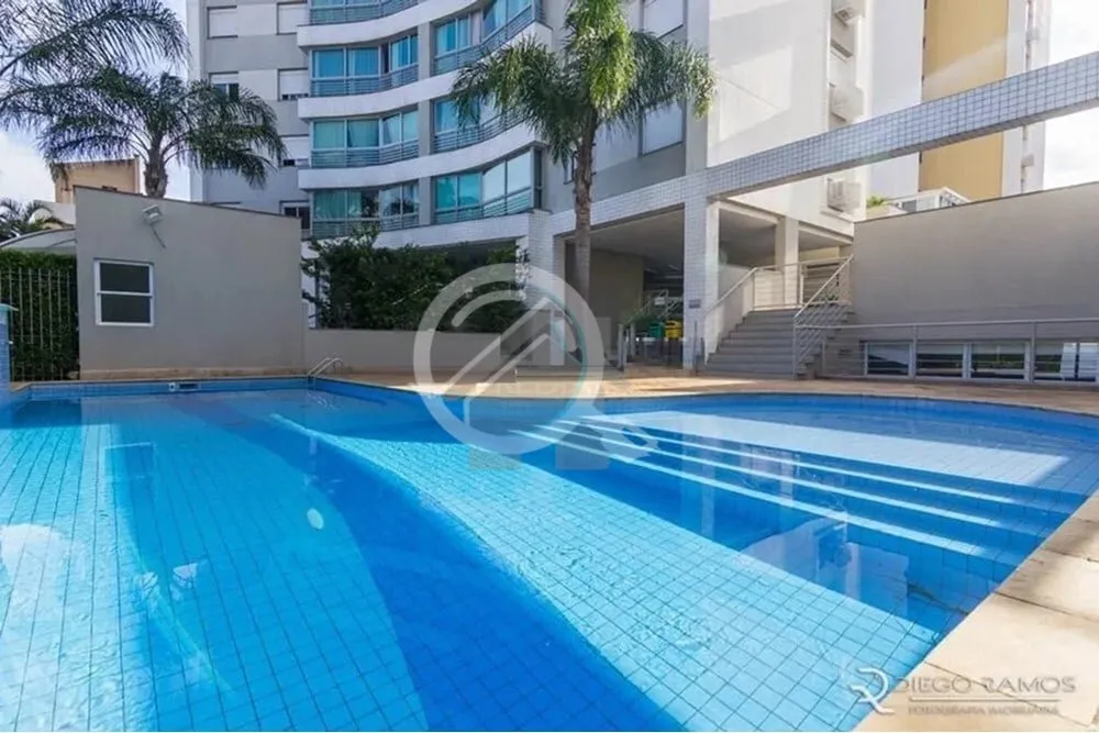 Imagem Apartamento 3 dormitórios, sendo 1 suíte, com 2 vagas. More no excepcional Edifício Personal Towe...