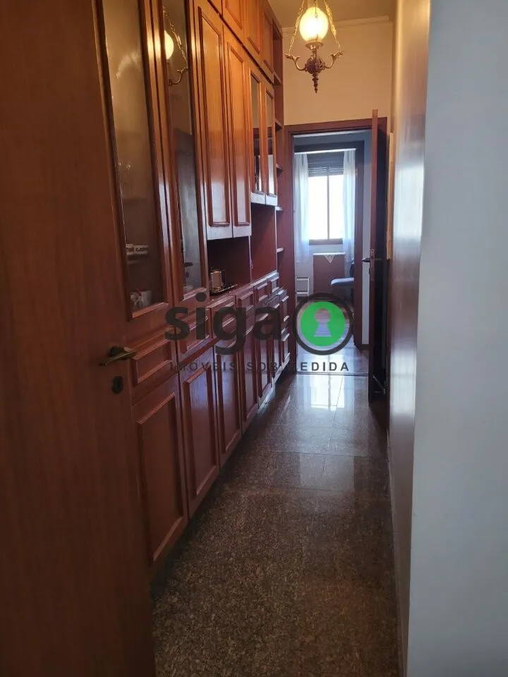 Imagem Apartamento à Venda e Locação - 300m², 4 Suítes, 4 Vagas - Chácara Santo Antônio!!