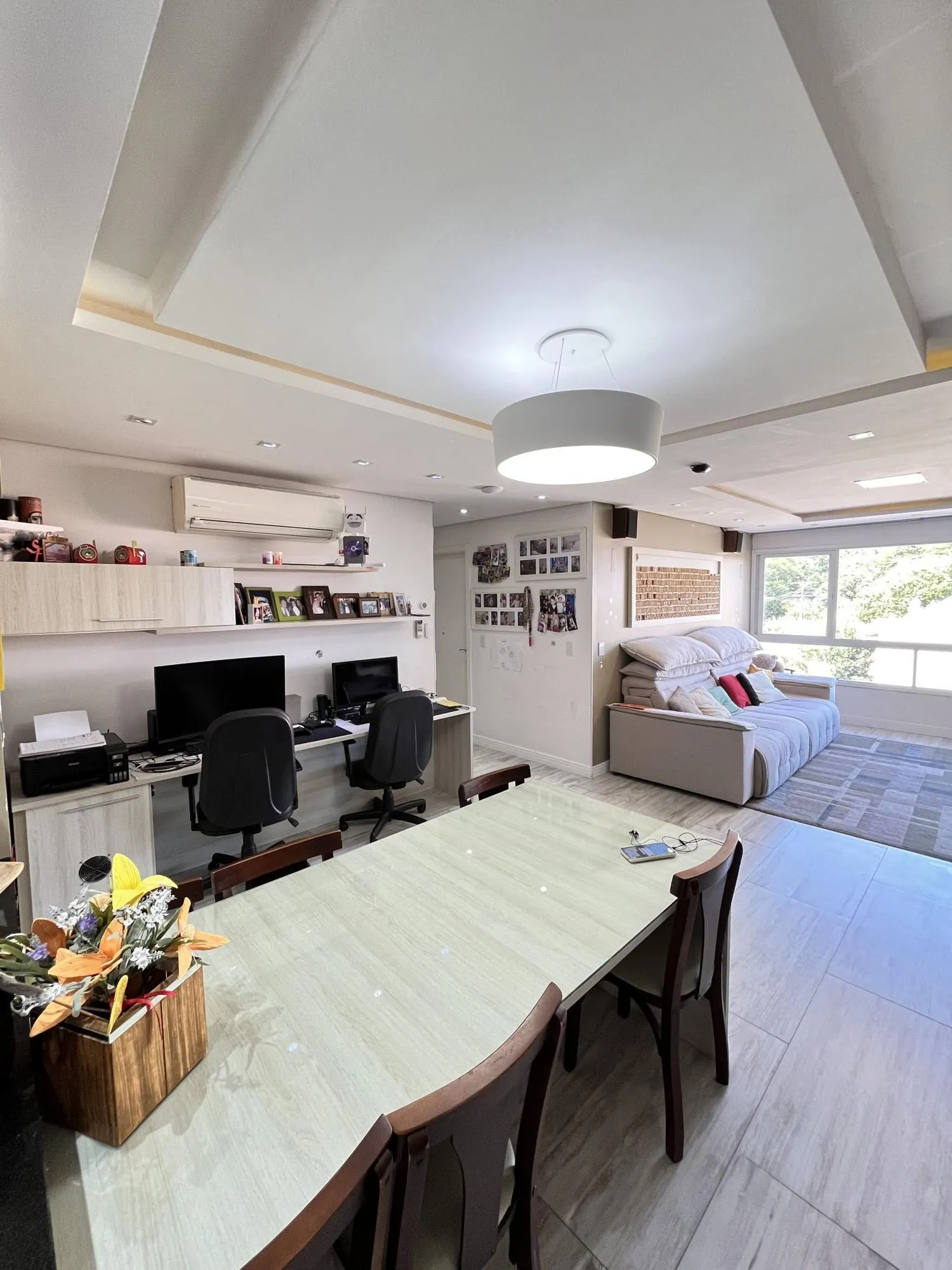 Imagem Apartamento de 3 quartos, 2 suítes e 2 vagas de garagem no Menino Deus em POA/RS