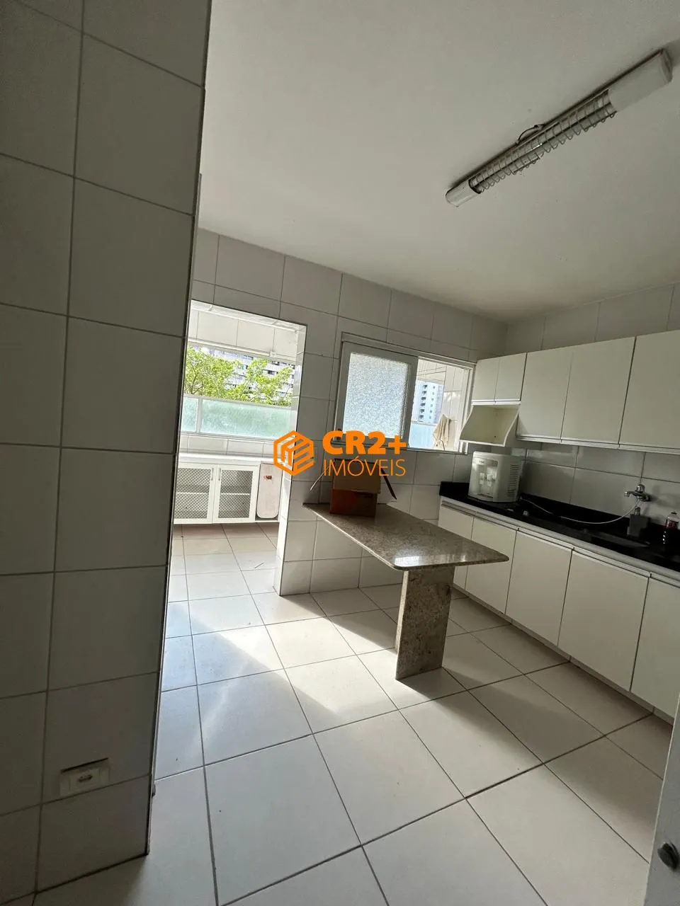 Imagem Vendo Apartamento na Domingos Ferreira, Nascente- 175m²