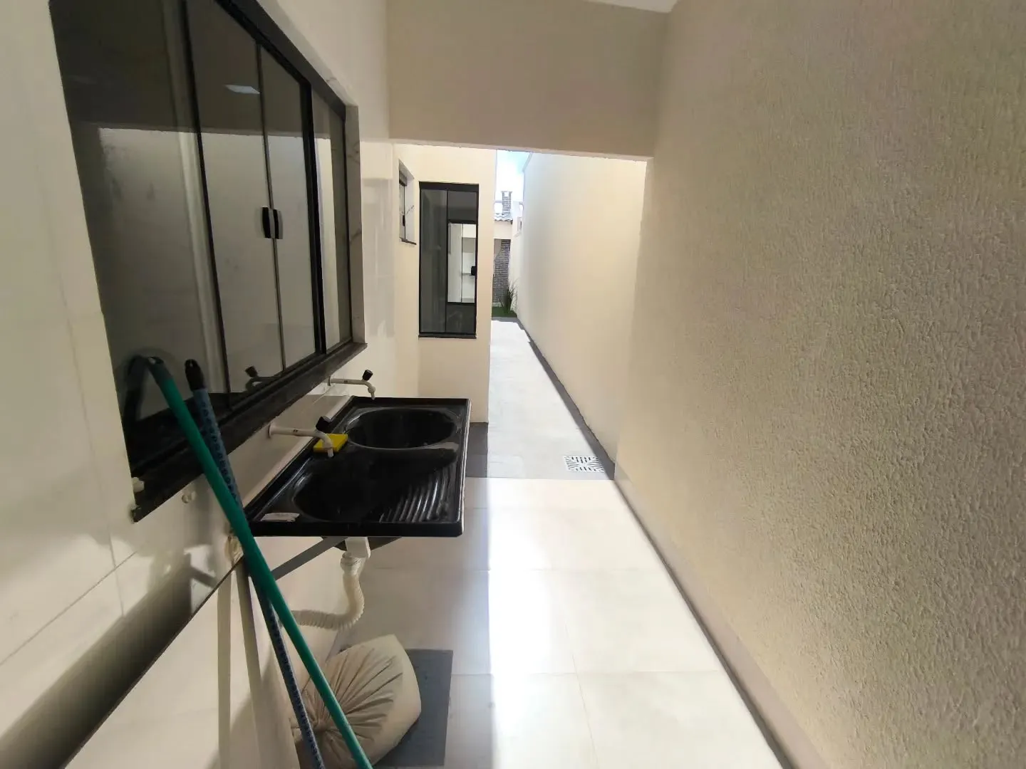 Imagem Casa 2/4 Com Suite Alto Padrao No Campos Dourado
