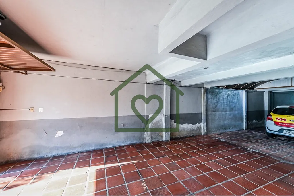 Imagem Apartamento à venda no bairro Sarandi 
 
Amplo e aconchegante, este imóvel conta com 3 dormitório...