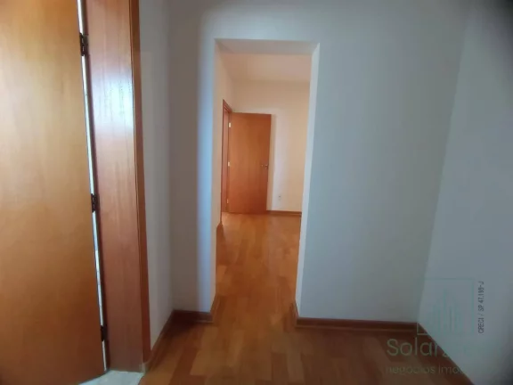 Imagem Casa de Condomínio 226m² com 3 Quartos à venda em Atibaia!