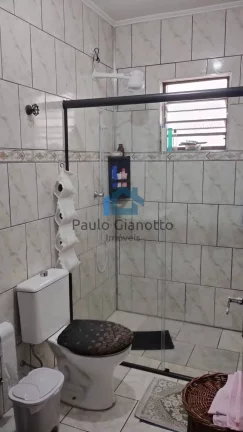 Imagem Sobrado à Venda na Granja Carolina em Cotia / SP