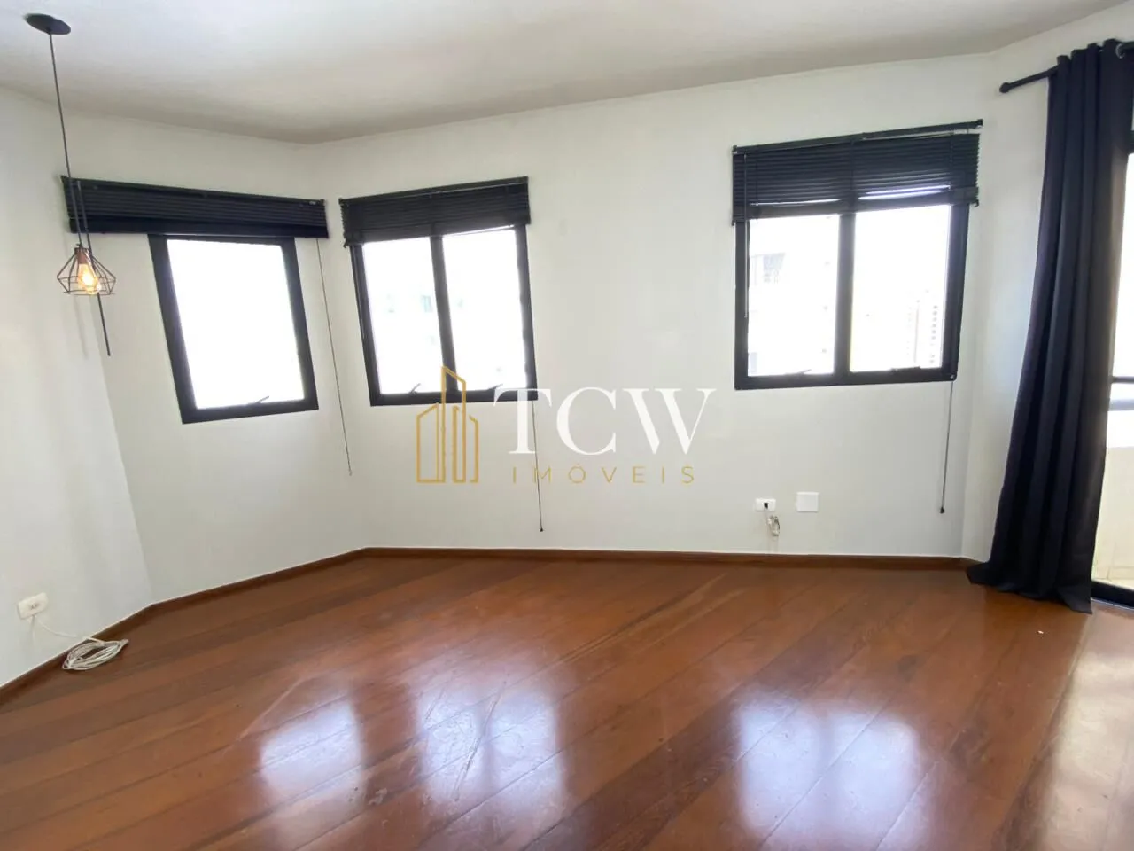 Imagem Apartamento à Venda no Paraíso | 2 Dormitórios | 74 m² | 2 Vagas | São Paulo/SP