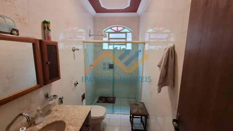 Imagem Casa com Lote grande no Bairro Veneza - Ipatinga