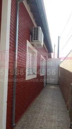 Imagem Casa a venda, próximo ao Centro em Boituva