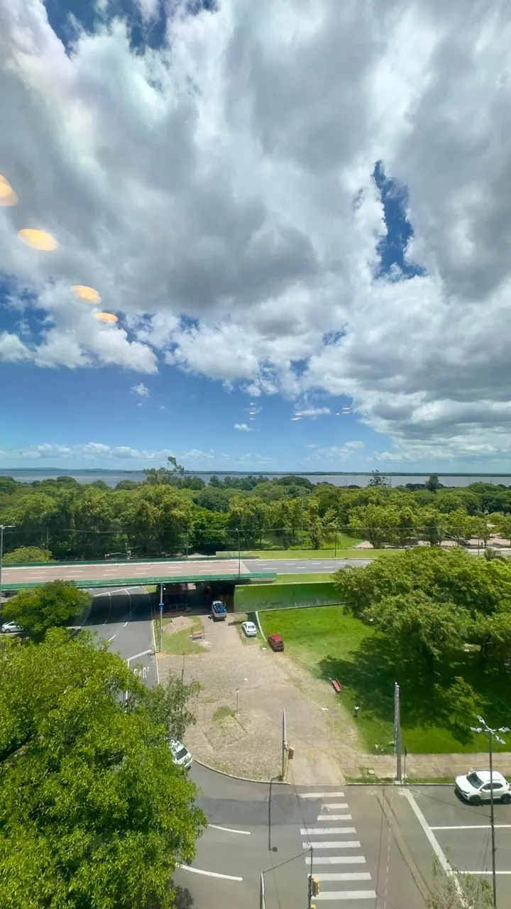 Imagem MÁFFER IMÓVEIS ALUGA - CONJUNTO COMERCIAL PREMIUM NA AV. PRAIA DE BELAS 2266 Ao lado do Hospital Mãe de Deus | Porto Alegre/ Vista privilegiada para o Guaíba