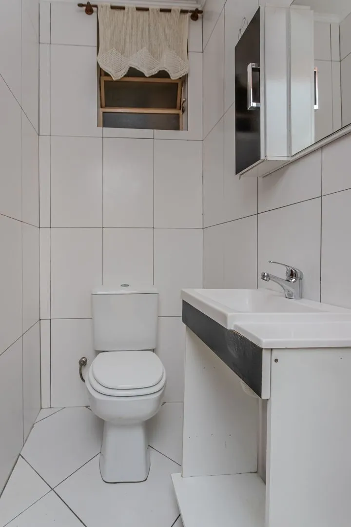 Imagem Casa em Condomínio no Jardim Ypu de 2 dormitórios e vaga DESOCUPADA