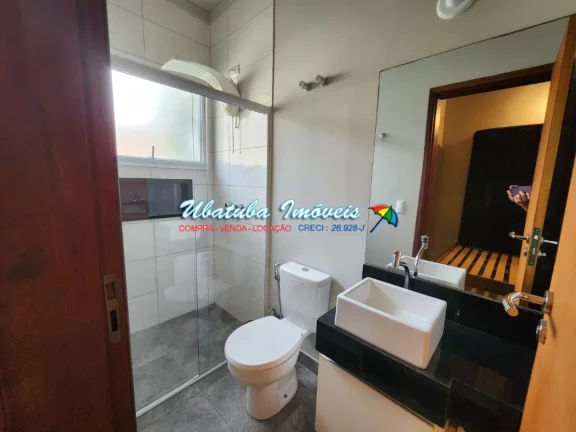 Imagem Excelente casas mobiliadas para investimento em condomínio fechado