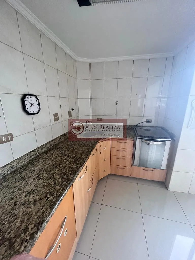 Imagem Vendo Super Oportunidade na Vila Buarque Região da Consolação. Apartamento de 56m2, em um Bairro Nobre, a 4 minutos do Metro Santa Cecilia e República por um valor de Oportunidade. R$. 355.000