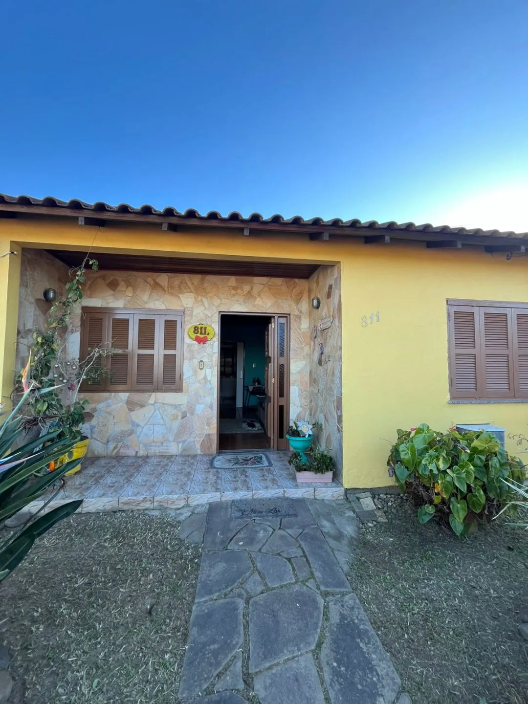 Imagem Casa Completa com Piscina e Porteira Fechada - Conforto e Espaço para sua Família