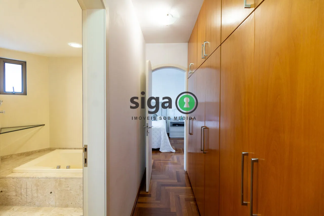Imagem Apartamento de 272m² com 5 Quartos à Venda em Campo Belo!
