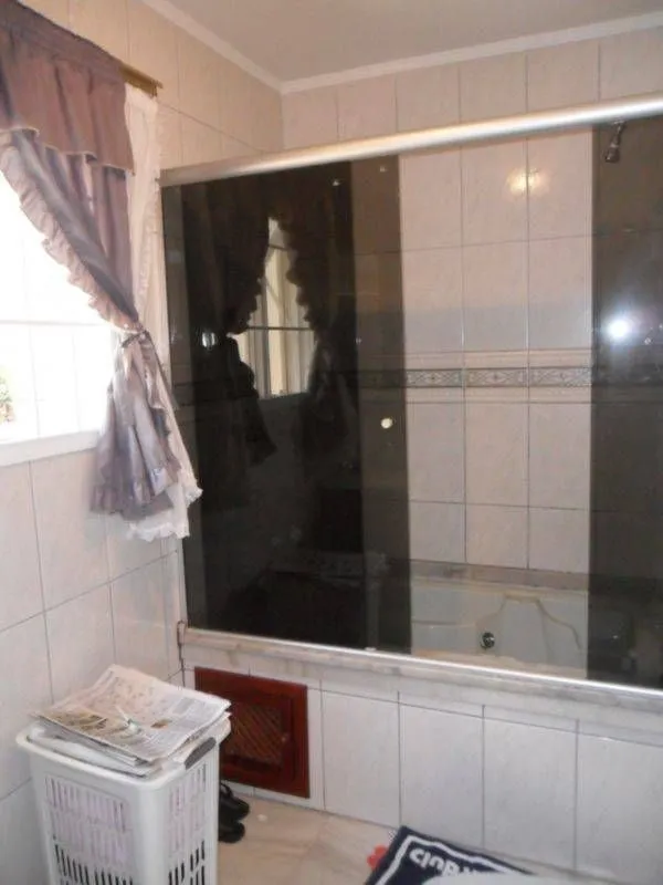 Imagem Casa para Venda - 348m², 3 dormitórios, sendo 1 suites, 2 vagas - Medianeira