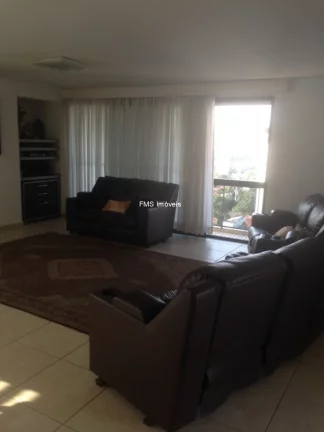 Imagem Luxuoso apartamento de 5 quartos com 5 suítes no Campo Belo, São Paulo-SP: 3 salas, 5 banheiros, 4 vagas e 447m² de área.
