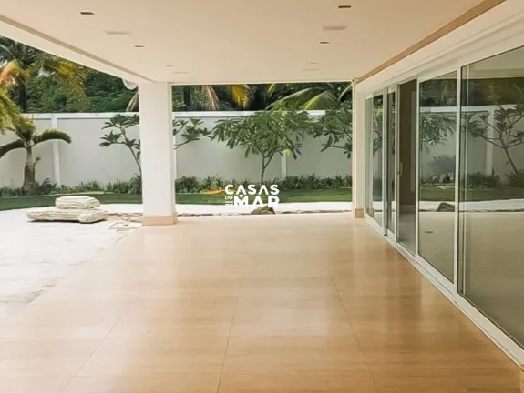 Imagem Paraíso em Malibu: Uma Residência Excepcional na Barra da Tijuca, Rio de Janeiro-RJ: 4 suítes, 3 vagas, 1.000 m² de área.