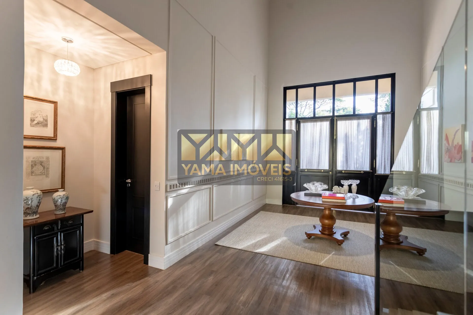 Imagem Casa Alto Padrão Condomínio Aspen 495 m²