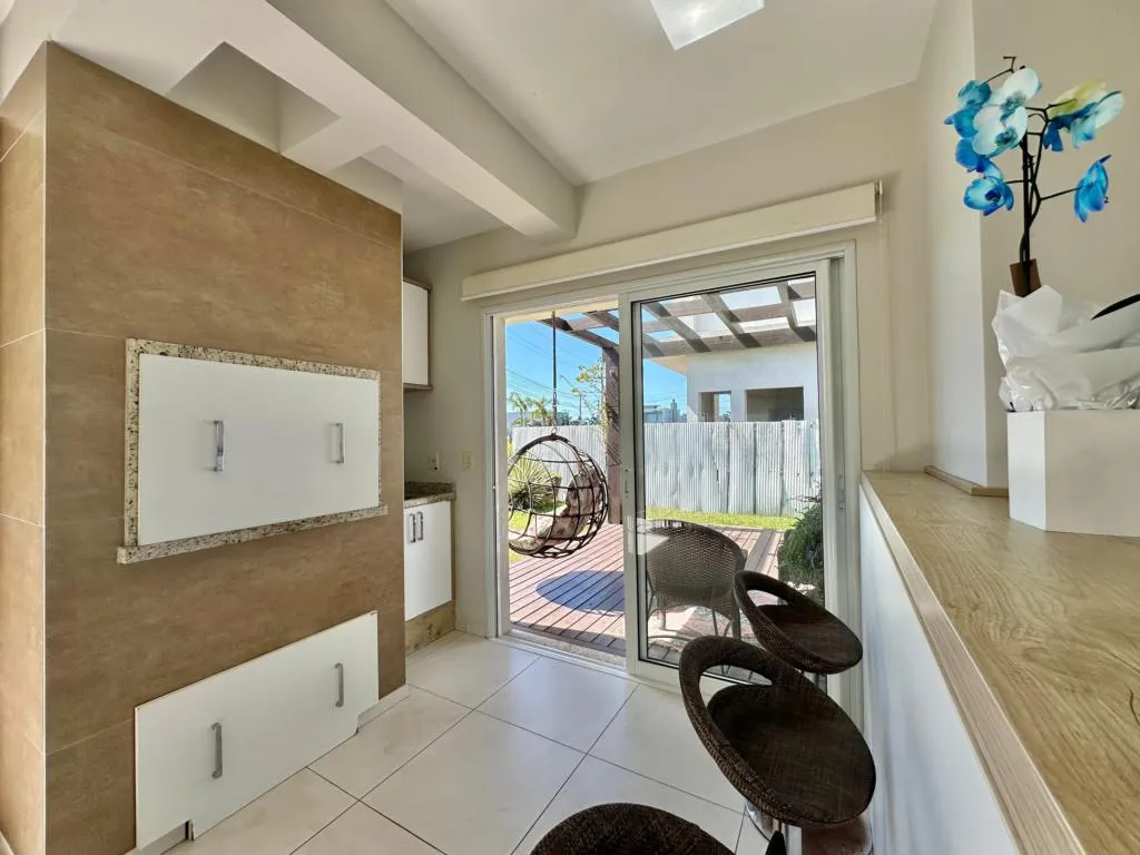 Imagem Casa em Condominio 3 Dormitórios - Bairro Dubai