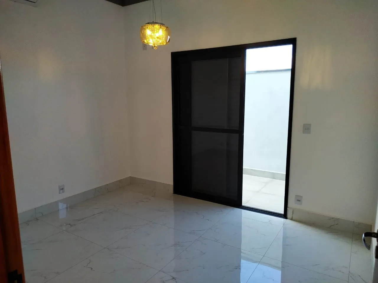 Imagem Casa à venda 3 Quartos, 1 Suite, 3 Vagas, 774M², Condominio Residencial Colonial Village II, Pindamonhangaba - SP | Colonial Village 2