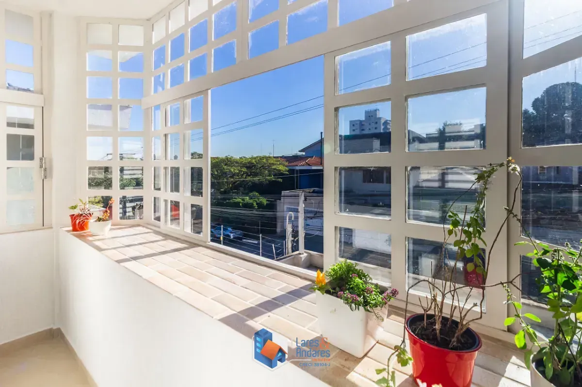 Imagem Sobrado para venda em Vila Madalena com 3 quartos, sendo 1 suíte, 168m²