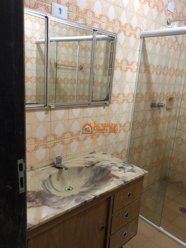 Imagem Sobrado com 7 dormitórios à venda, 268 m² por R$ 650.000,00 - Jardim Bela Vista - Guarulhos/SP