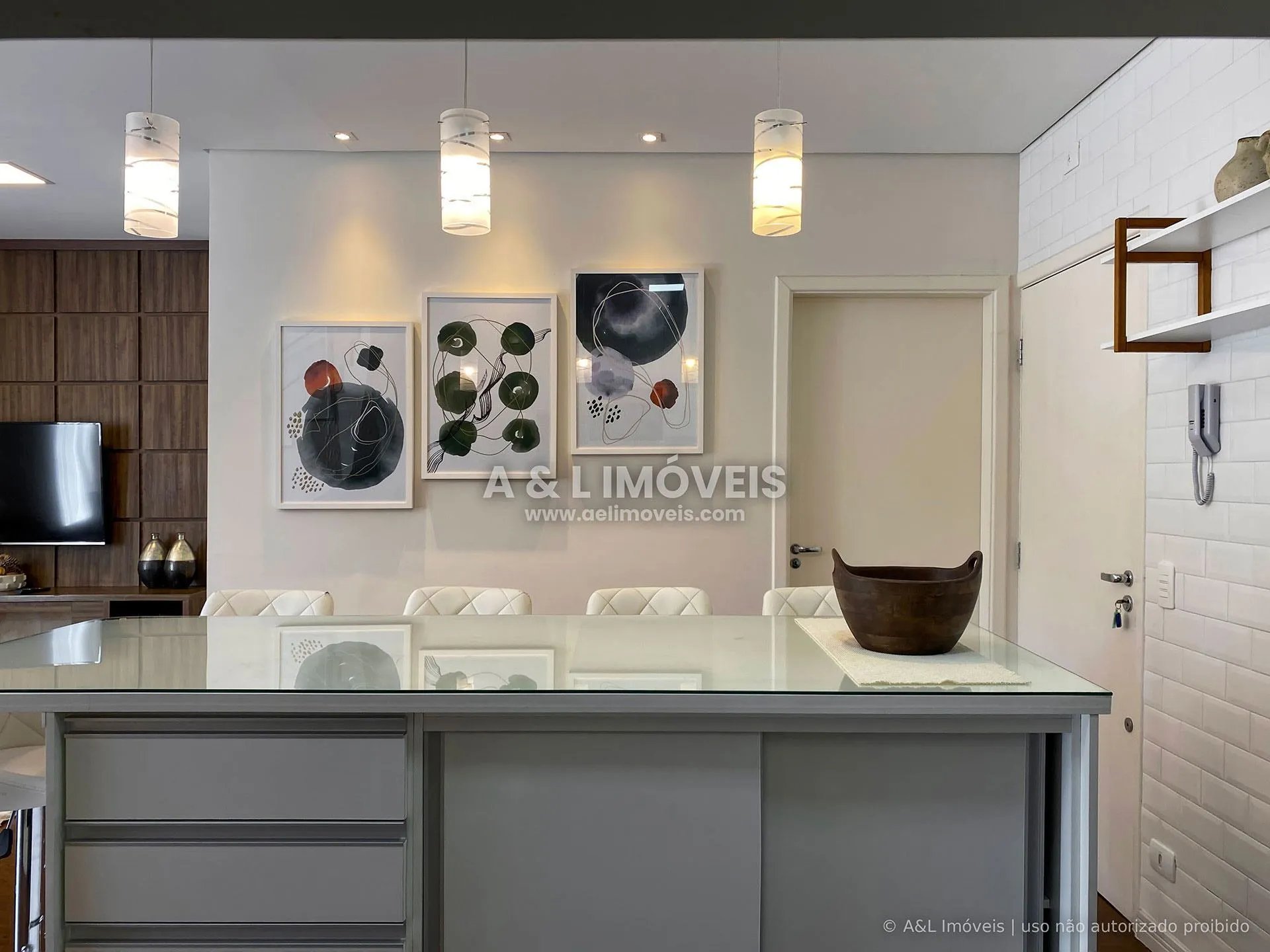 Imagem Duplex com 2 suítes e varanda no Capivari, Campos do Jordão
