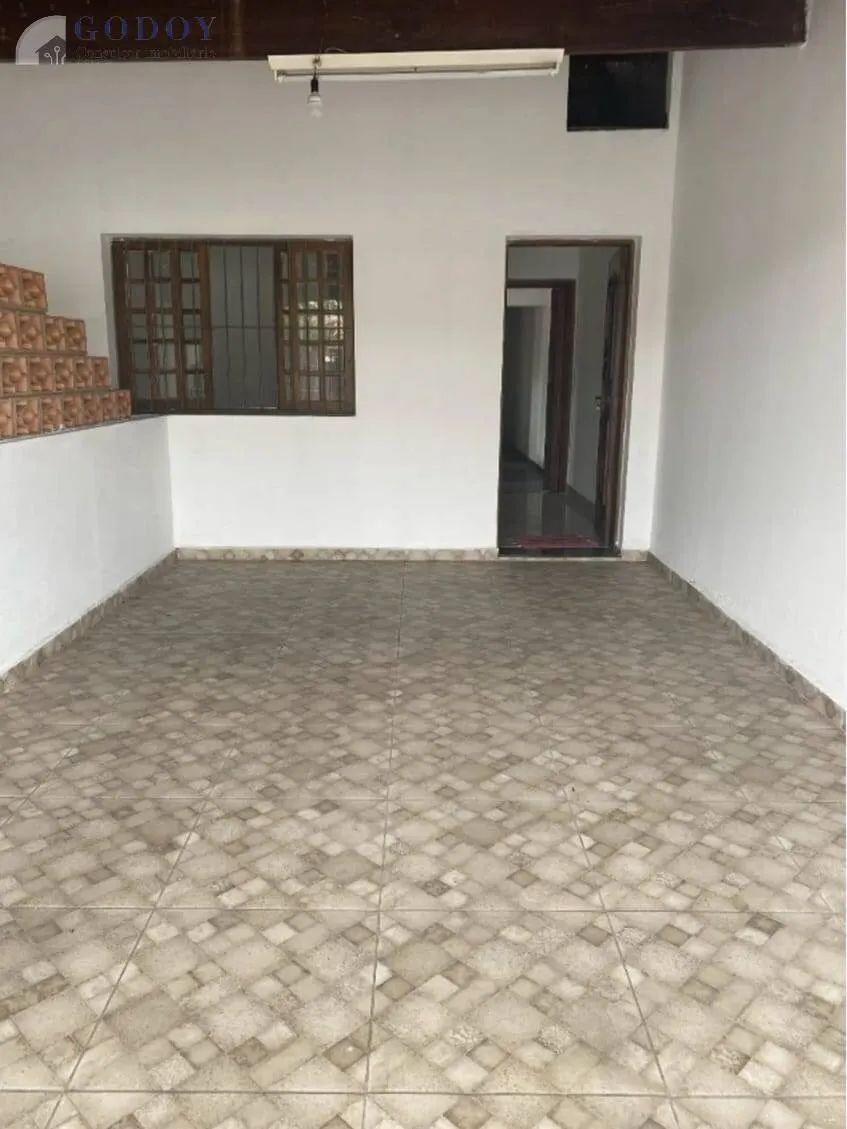 Imagem Casa à Venda no Bairro Maria Áurea - Ótima Localização