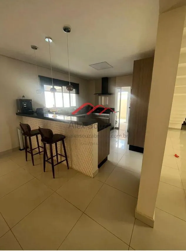 Imagem Sobrado em Condomínio para Venda em Sumaré, Residencial Real Parque Sumaré, 4 dormitórios, 3 suítes, 5 banheiros, 4 vagas