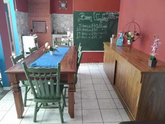 Imagem Casa com possibilidade de converter em pousada