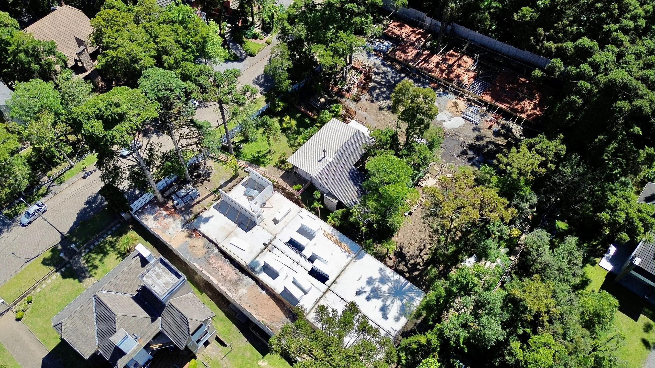 Imagem Casa de condomínio à venda em Canela, Vila Suzana, com 4 quartos, 180.86m2