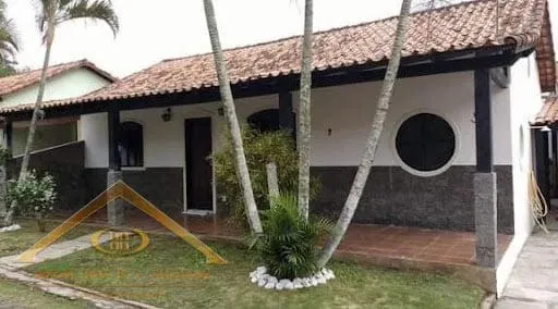 Imagem Casa em Condomínio para Venda em São Pedro da Aldeia / RJ no bairro Balneário São Pedro