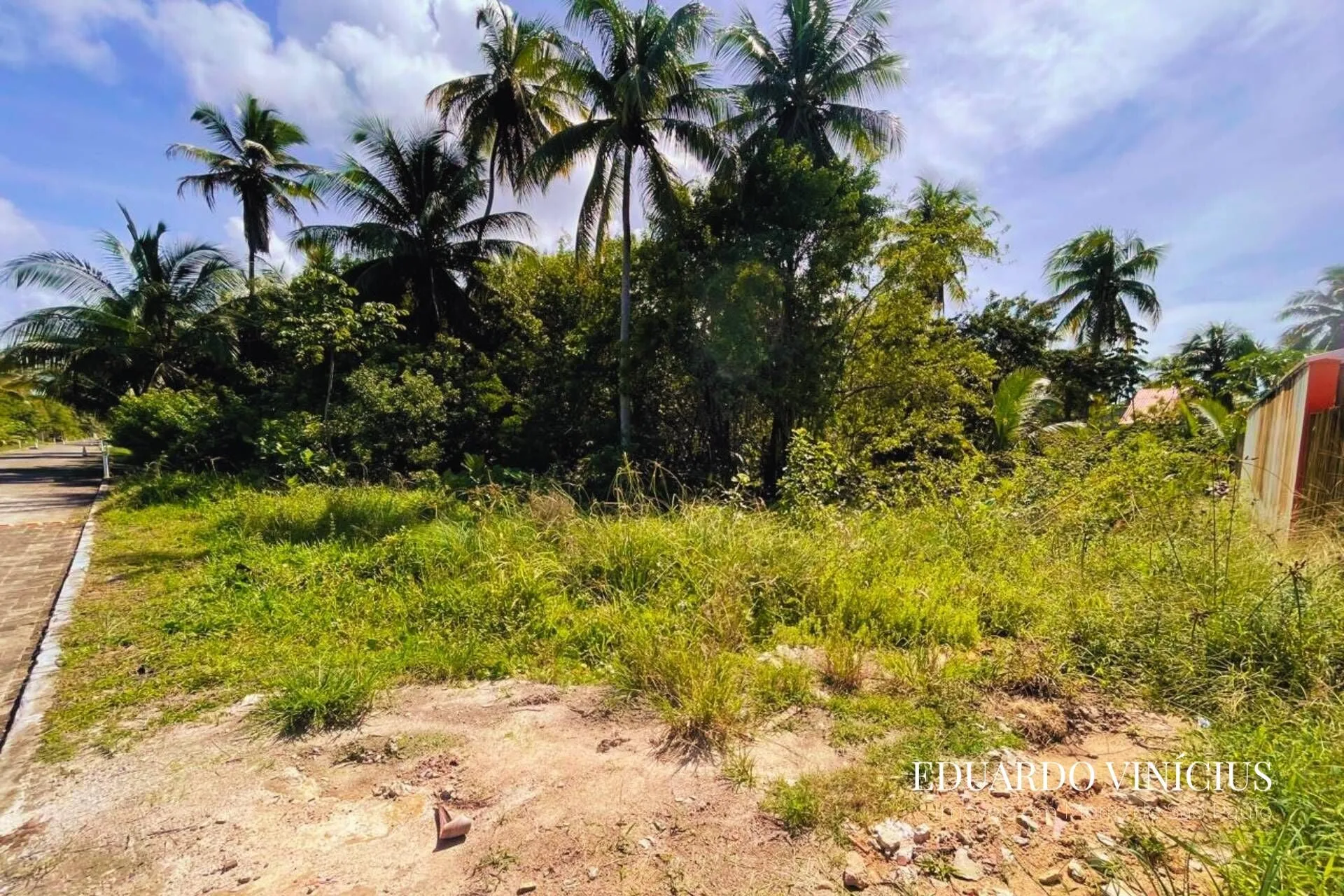 Imagem Dolce Vita Praia - Lote Próximo do Mar com 1.000m² em Condomínio de LUXO À Venda na Quarta Praia do Morro de São Paulo