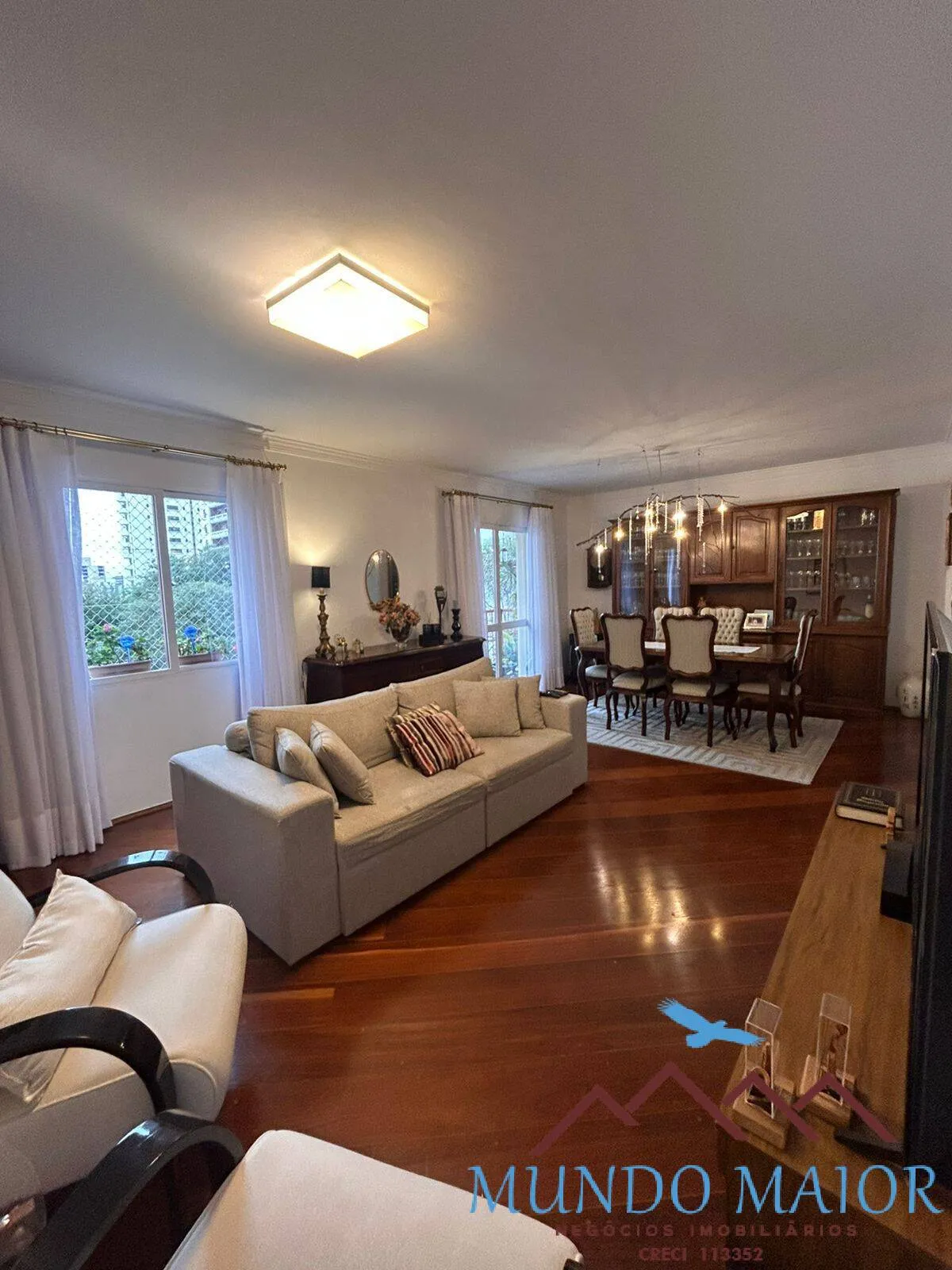 Imagem Apartamento 155 M2, 3 quartos, 1 suíte, 2 vagas, Centro - Santo André/SP!!!