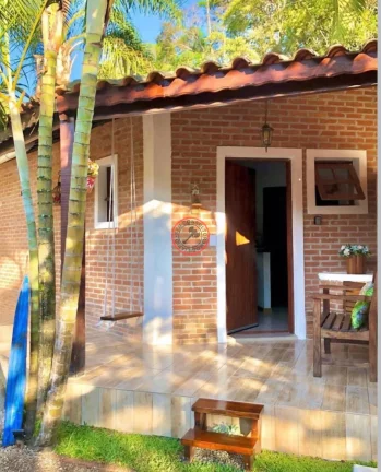 Imagem CASA TÉRREA MUITO ACONCHEGANTE DENTRO DE UM PEQUENO CONDOMÍNIO, COM PISCINA A VENDA EM BOISSUCANGA, COM 2 DORMITÓRIOS.