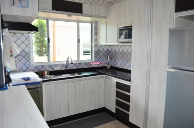 Imagem Chácara com 2 casas totalmente separadas - OPORTUNIDADE de investimento