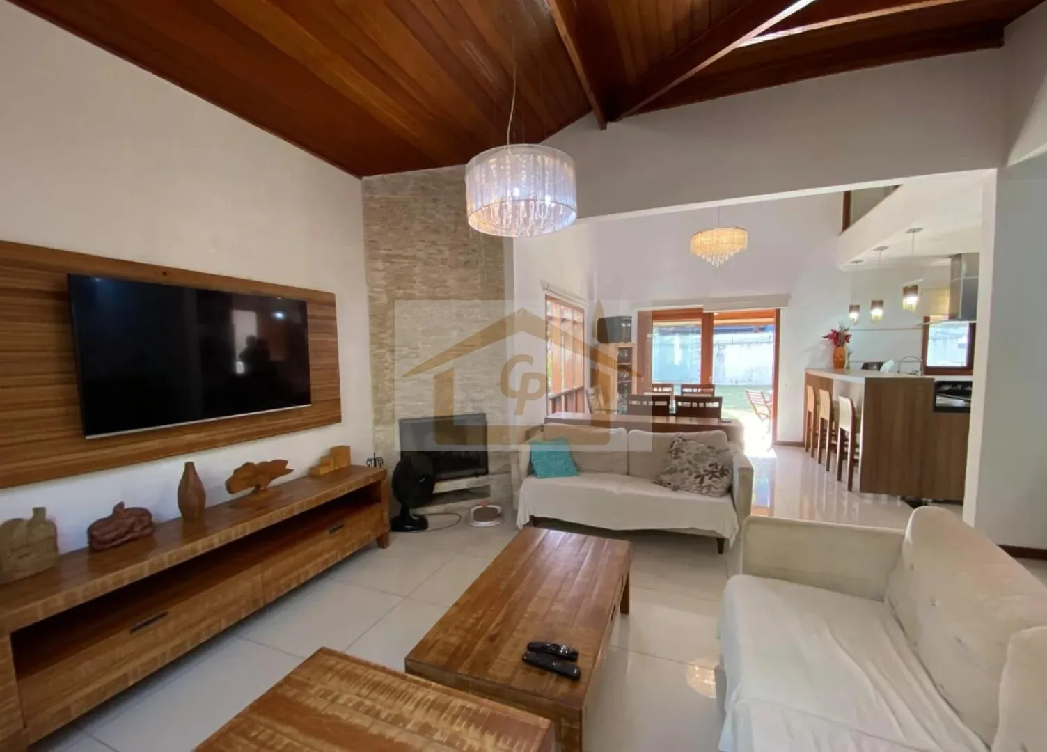 Imagem Sua nova casa te espera no condomínio dos sonhos! 3 suítes, 4 vagas