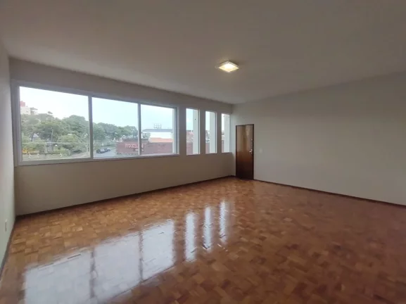 Imagem article dir tabindex=-1 

 div tabindex=-1 

 Excelente casa para locação com linda vista para o R...