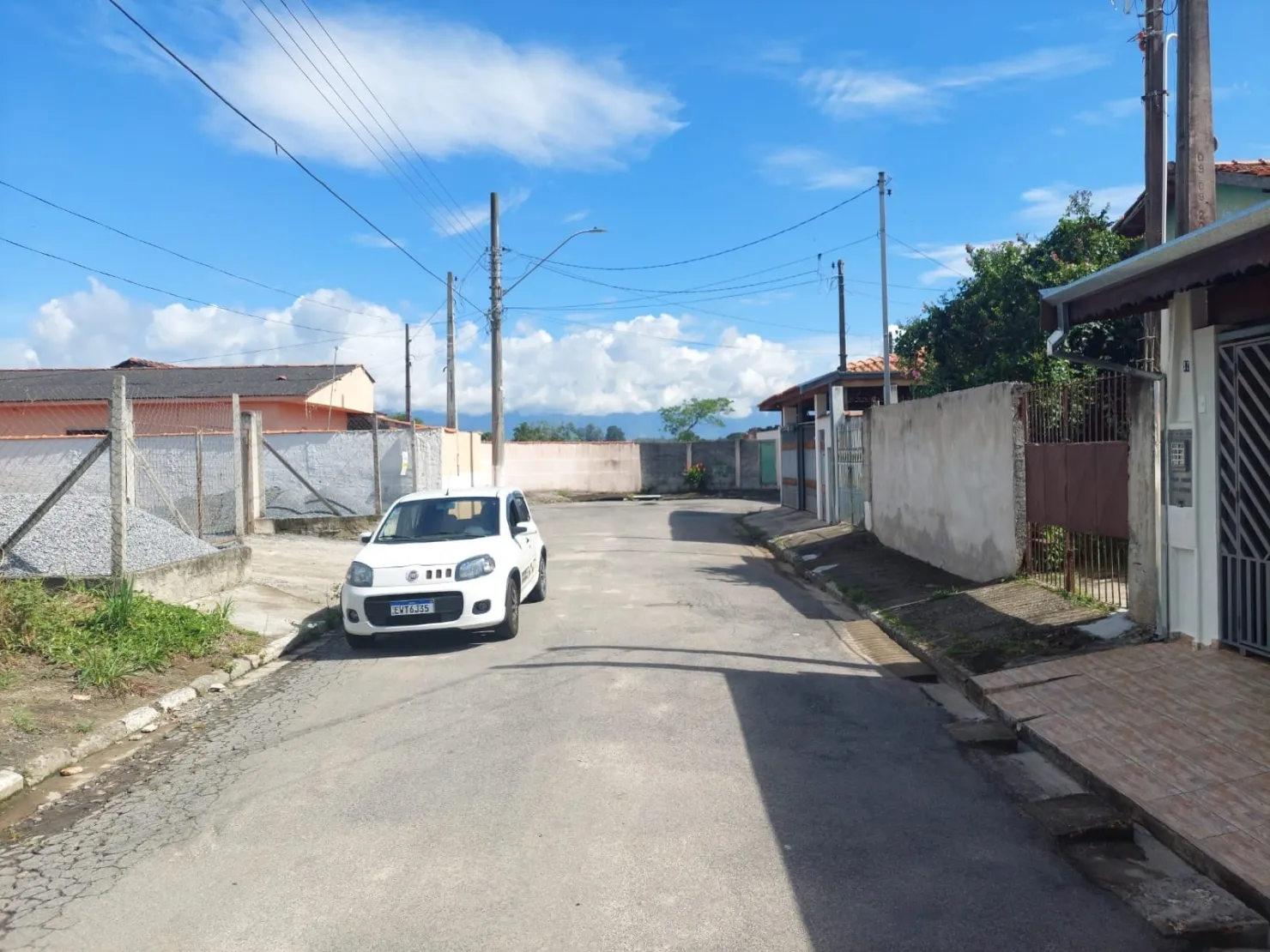 Foto do imóvel Terreno à venda 350M², Residencial Maricá, Pindamonhangaba - SP