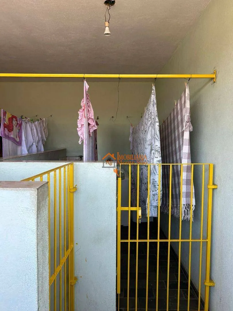 Imagem Casa com 8 dormitórios à venda, 600 m² por R$ 1.000.000,00 - Vila Nova Bonsucesso - Guarulhos/SP