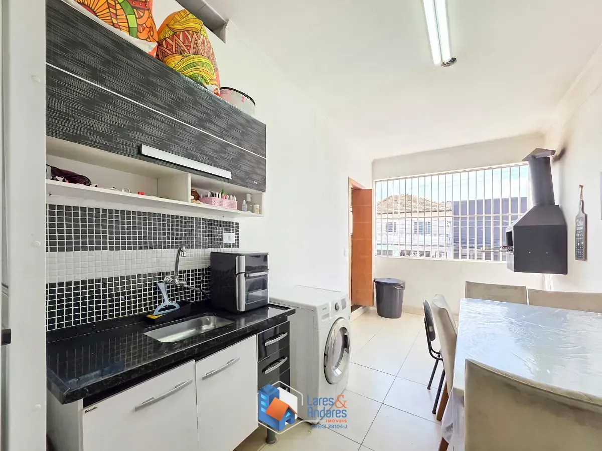 Imagem Sobrado para venda em Vila Maria Baixa com 3 quartos, sendo 2 suítes, 148m²