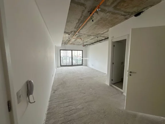 Imagem Conjunto Comercial de Alto Padrão em Moema, São Paulo-SP: 168m², 4 Vagas de Garagem - Venda ou Locação!