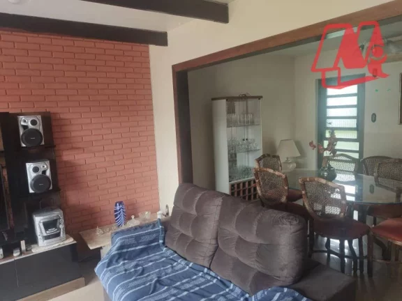 Imagem No bairro Ipanema,casa de 198,00 m²