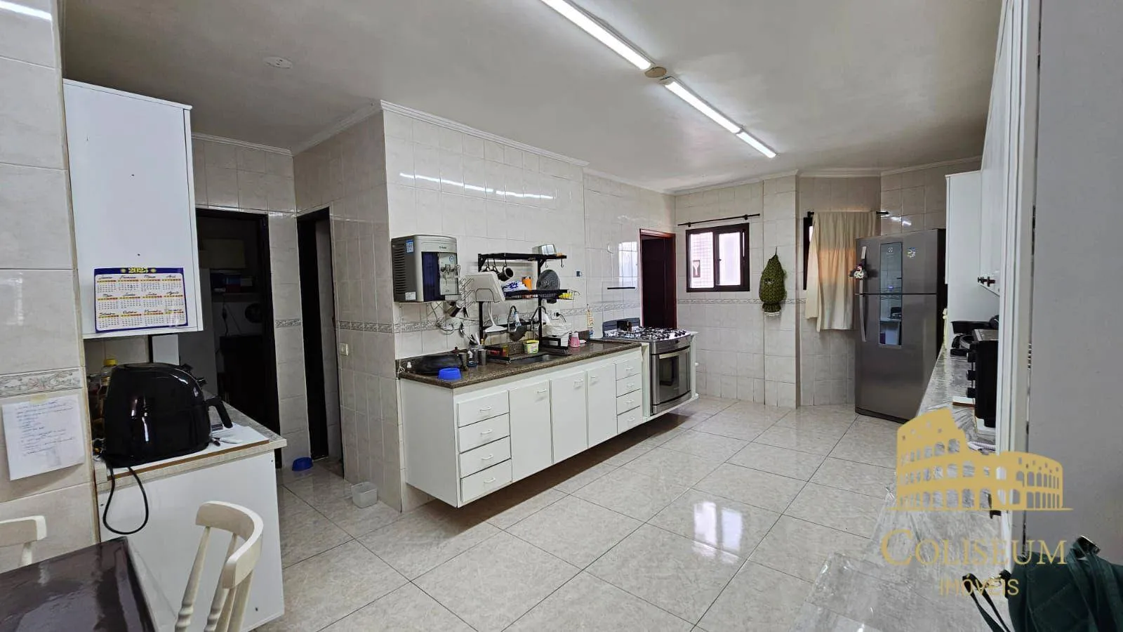 Imagem Apartamento com 3 dormitórios à venda, 148 m² por R$ 650.000,00 - Vila Assunção - Praia Grande/SP