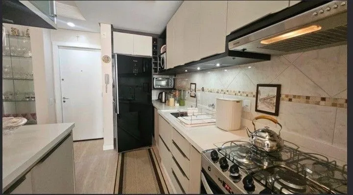 Imagem Apartamento com 2 suítes totalmente mobiliado a 150m da beira mar