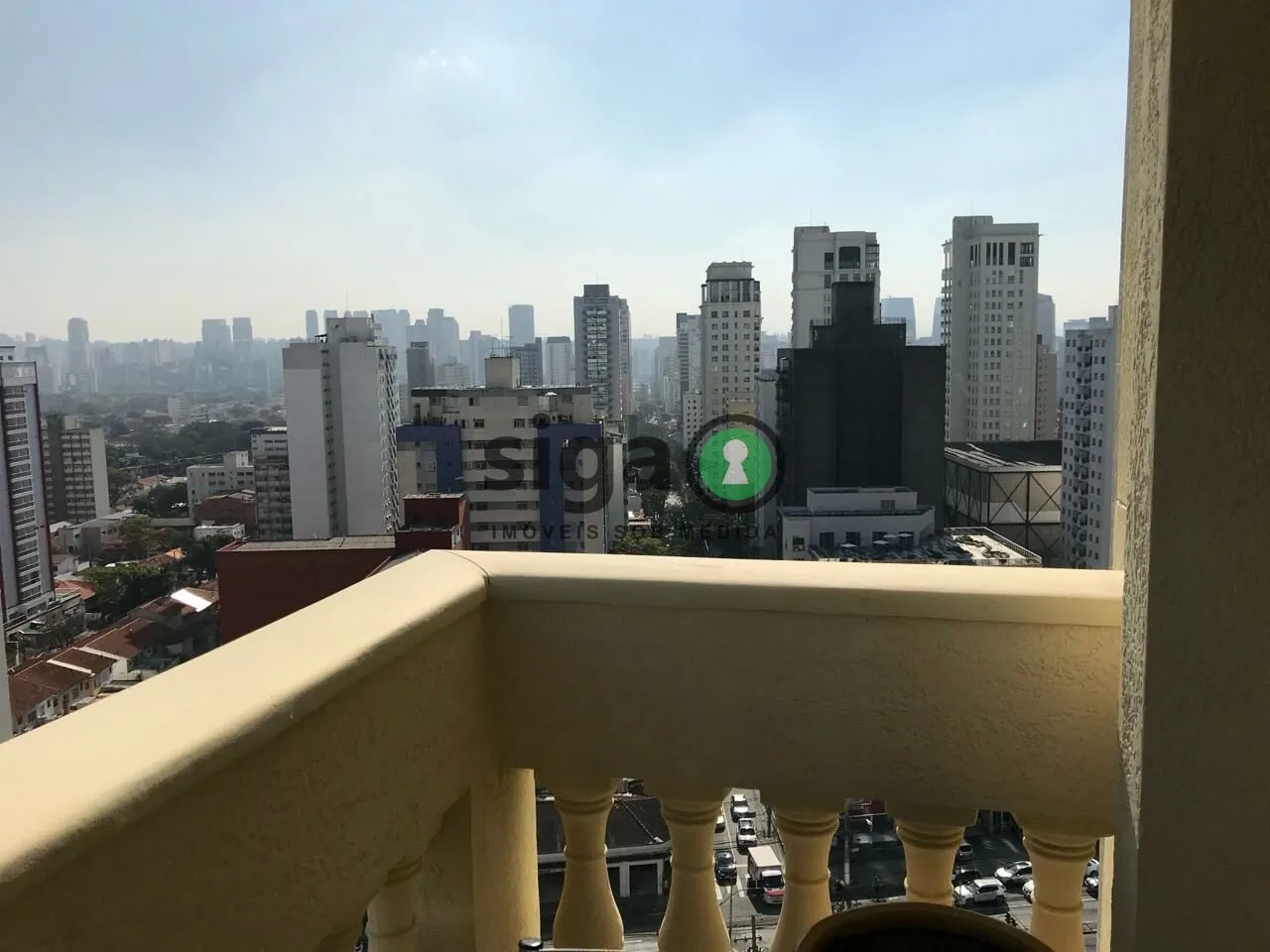 Imagem Apartamento Moema, 65m², 2 dormitórios, 1 vaga.