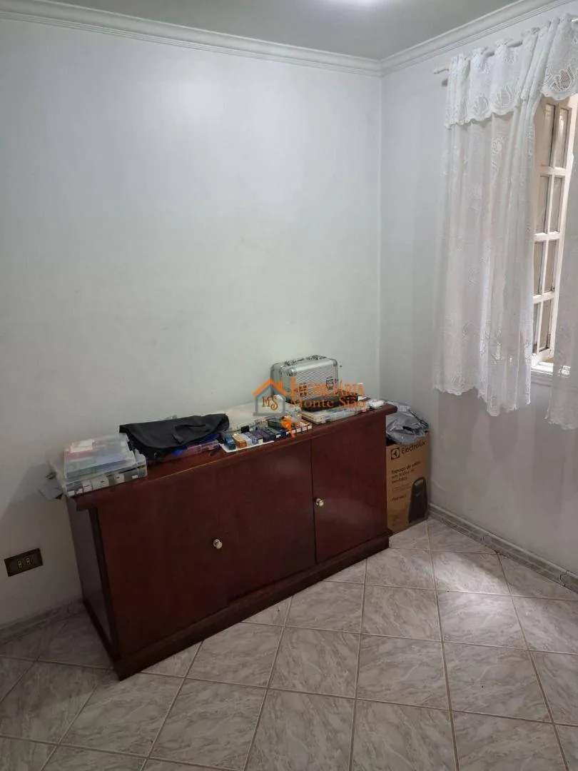 Imagem Sobrado com 3 dormitórios à venda, 300 m² por R$ 1.200.000,00 - Jardim Santa Mena - Guarulhos/SP
