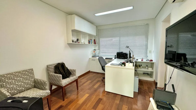 Imagem Casa com 4 quartos à venda, 400 m² por R$ 5.250.000 - Residencial Tamboré - Barueri/SP