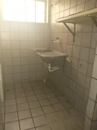 Imagem Apartamento com 2 Quartos para Alugar, 64 m² em Várzea - Recife