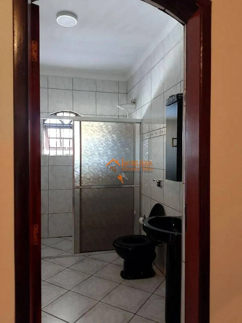 Imagem Sobrado com 3 dormitórios à venda, 250 m² por R$ 650.000,00 - Parque Maria Helena - Guarulhos/SP